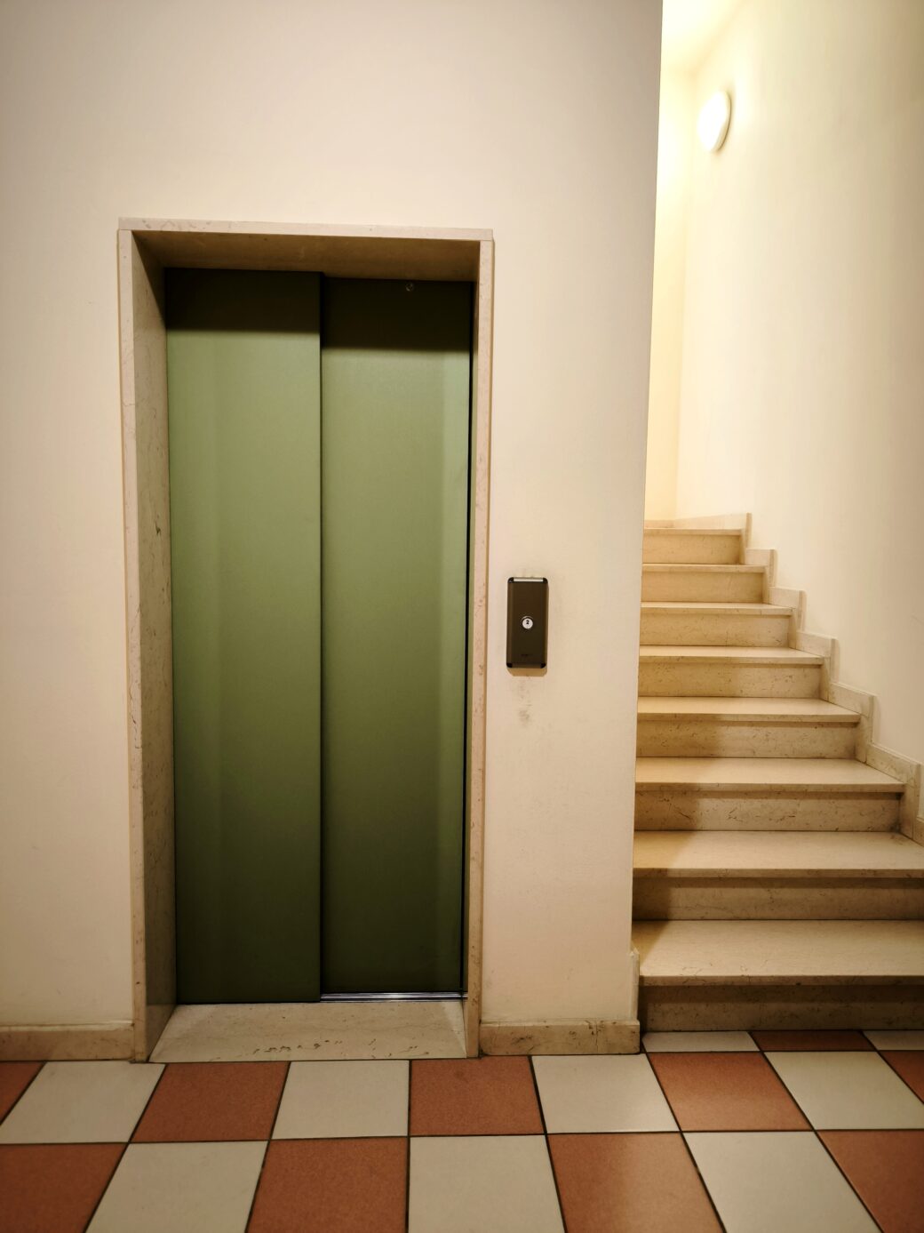 25